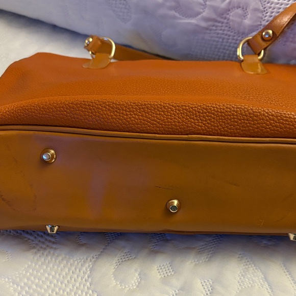 Valentina Rich Tan Shoulder Bag, Genuine Leather, Made in Italy - Picture 5 of 16